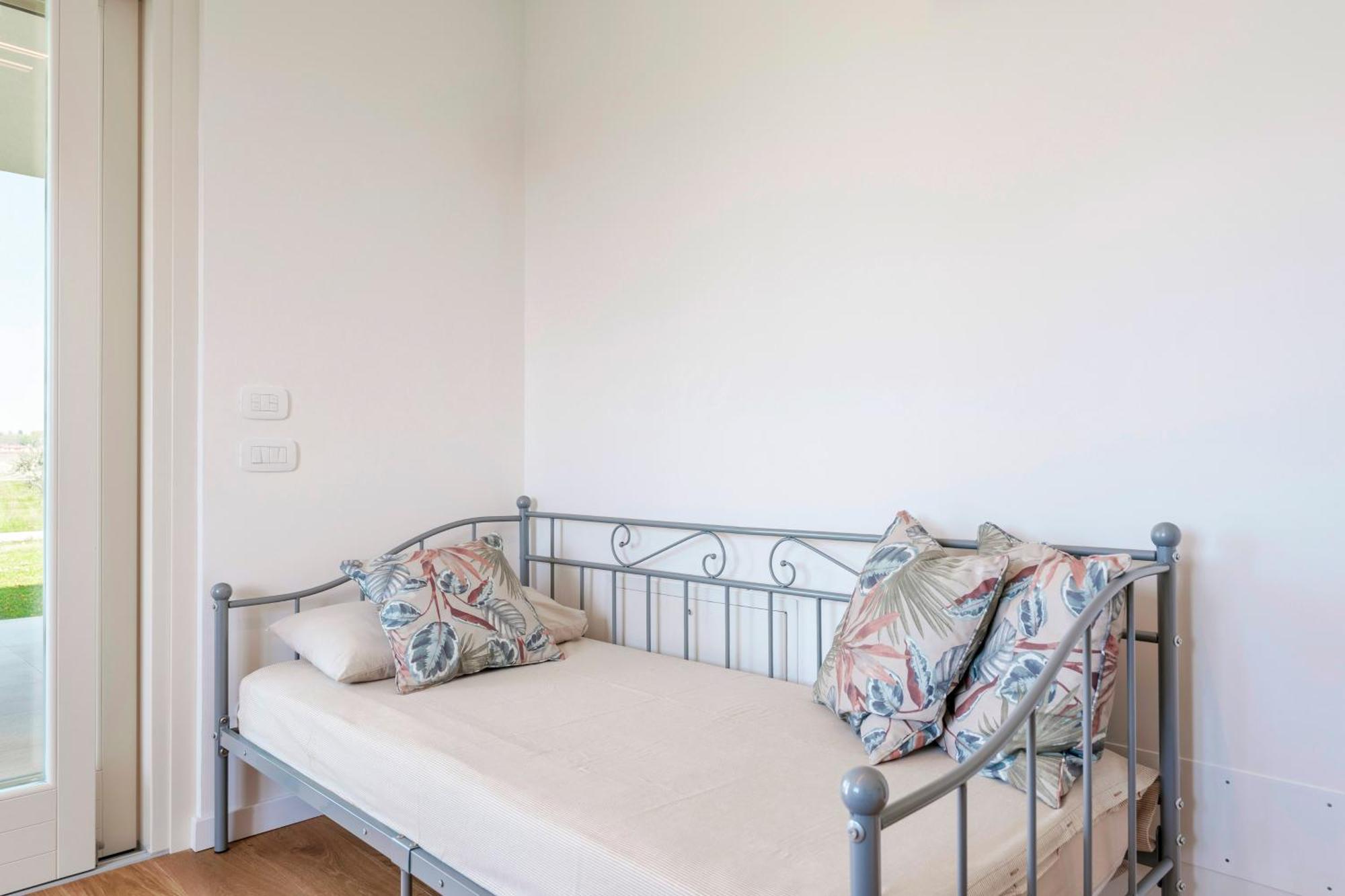 Lagobaldo Apartments - Regarda Travel Colà Eksteriør billede