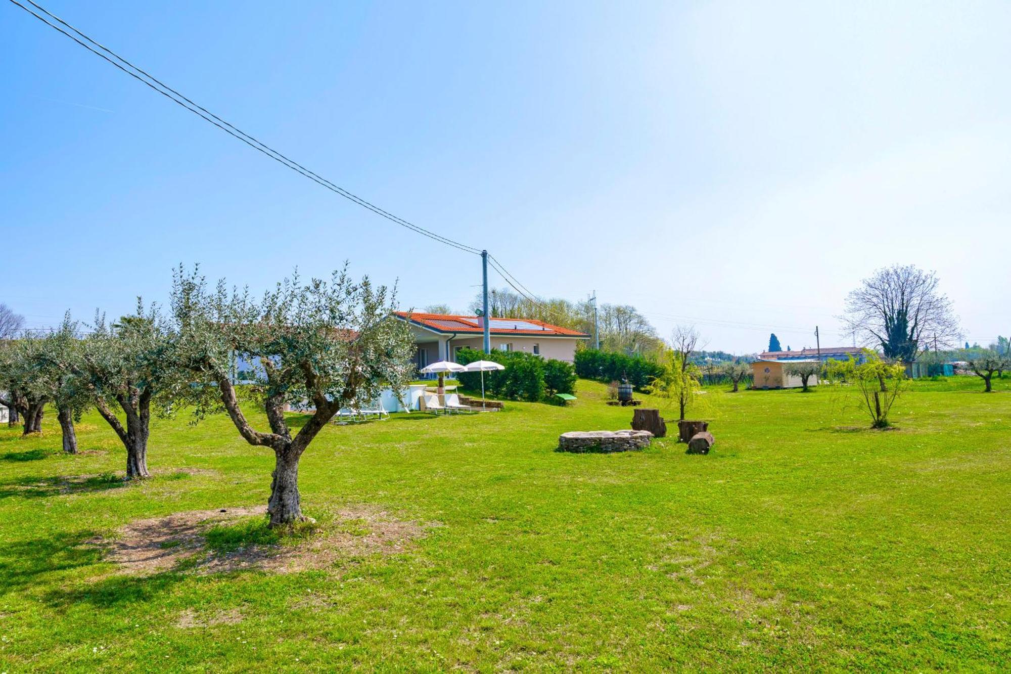 Lagobaldo Apartments - Regarda Travel Colà Eksteriør billede