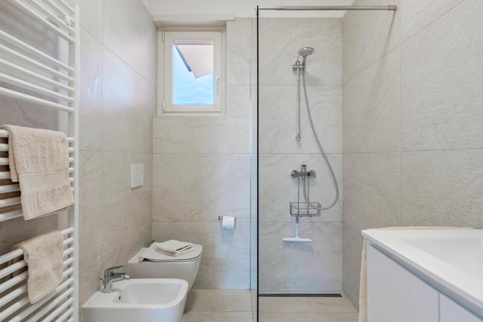 Lagobaldo Apartments - Regarda Travel Colà Eksteriør billede